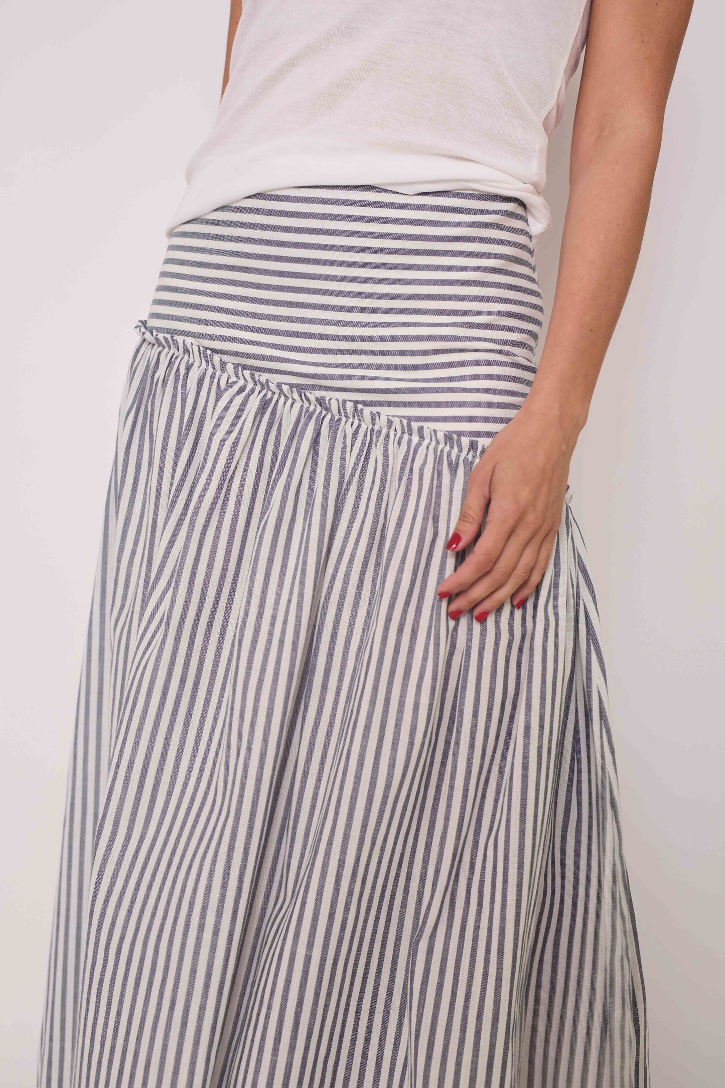 Falda Leonor Celeste