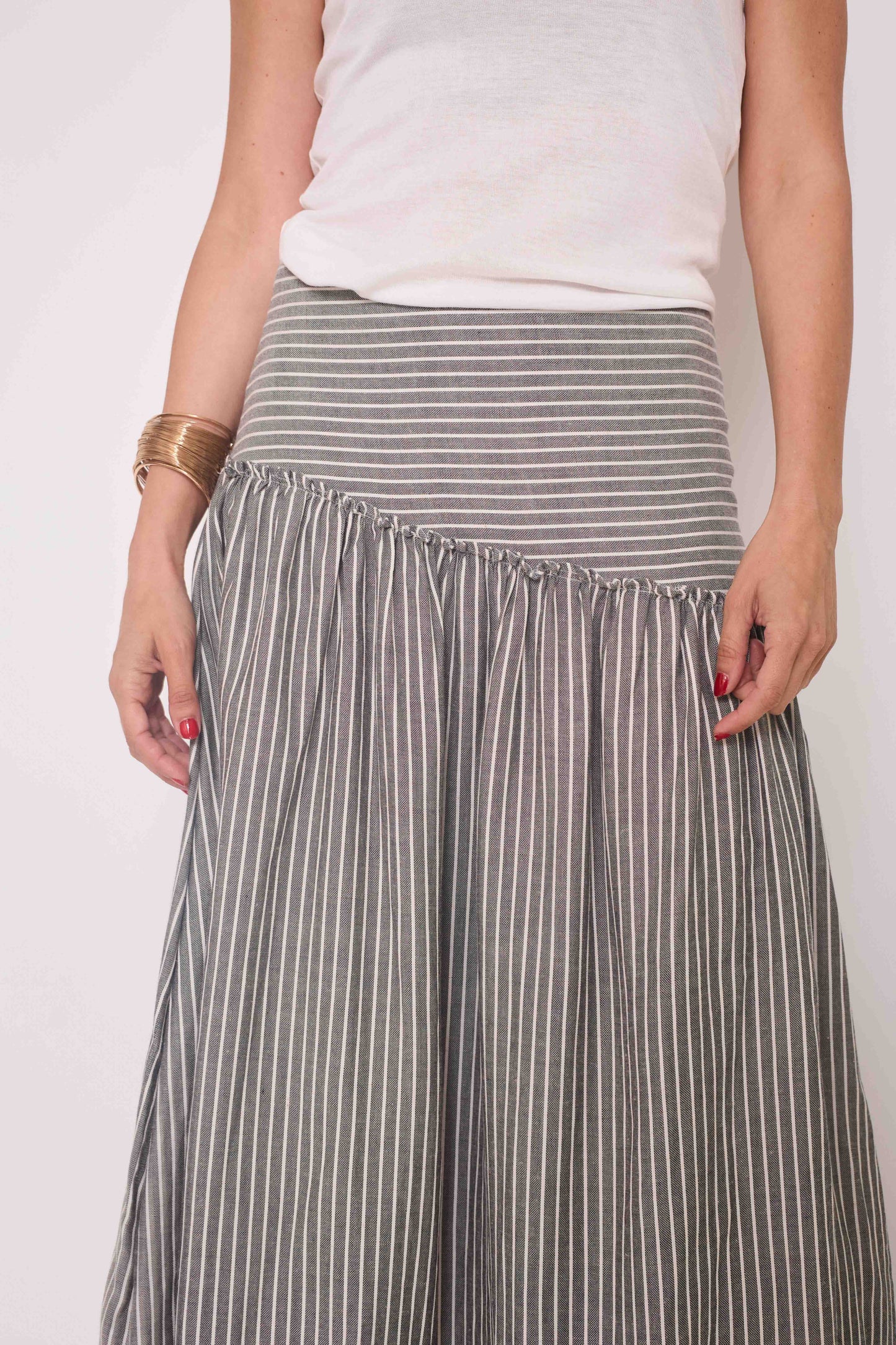 Falda Leonor Gris