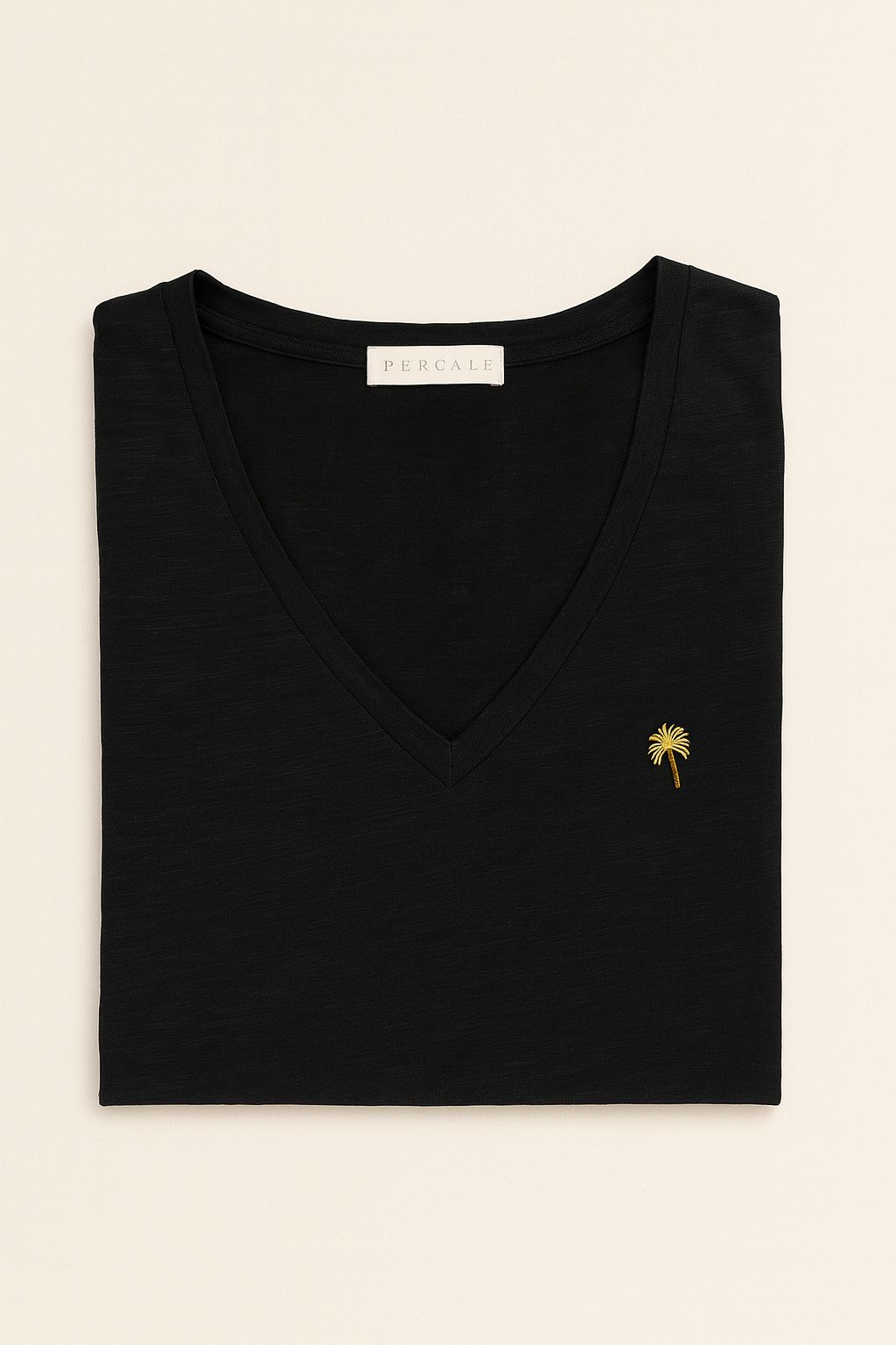 Polera Victoria Negra Bordado Dorado